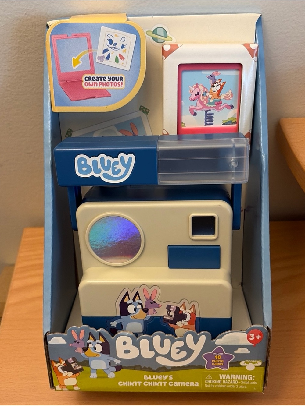 Bluey Chikit Chikit Pretend Camera Toy 10 Photo Cards